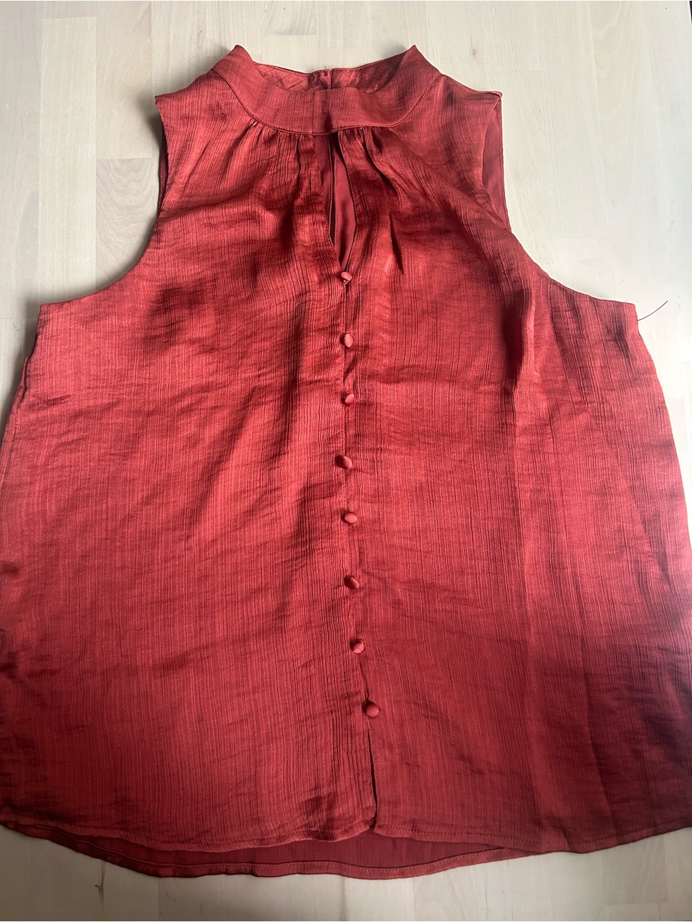 Vince Camuto Sleeveless Rust Red Button-Front Blouse